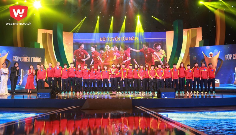 Đội tuyển nữ Việt Nam với HCV SEA Games 29 và việc lọt vào VCK Asian Cup nữ 2018 xứng đáng nhận giải thưởng. Hình ảnh: Hải Đăng.