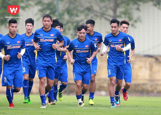 Nguyễn Anh Đức và Đinh Thanh Trung là hai cầu thủ nhiều tuổi nhất ở đội tuyển Việt Nam lần này. Hình ảnh: Hải Đăng.