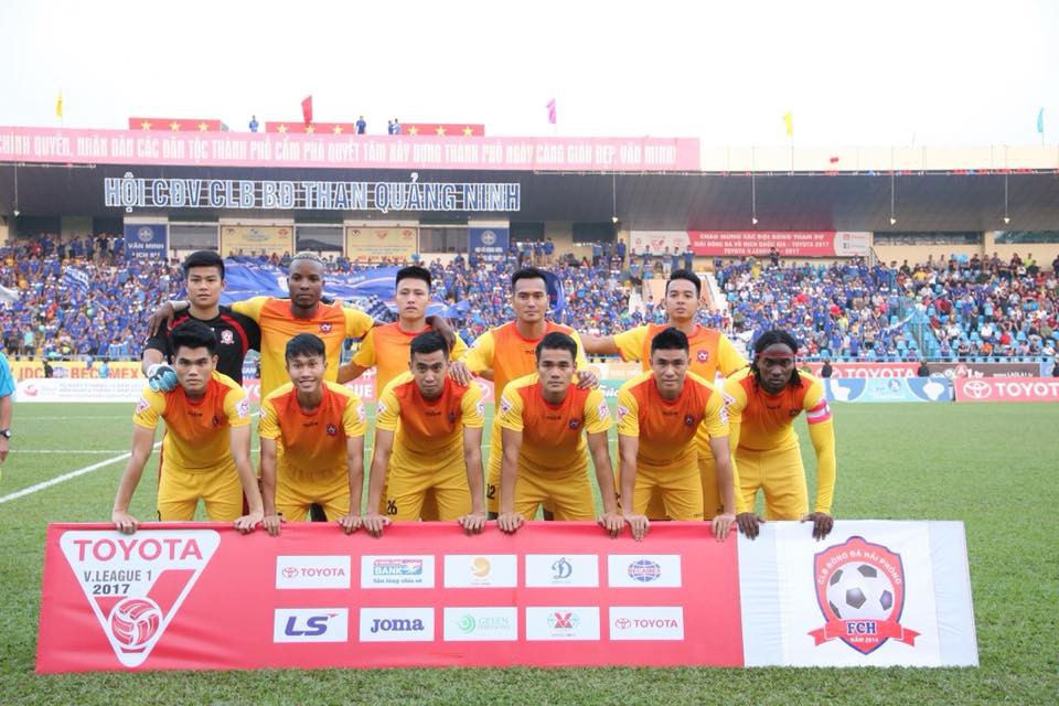 Vũ Hải ra mắt V.League 2017 trong màu áo CLB Hải Phòng.