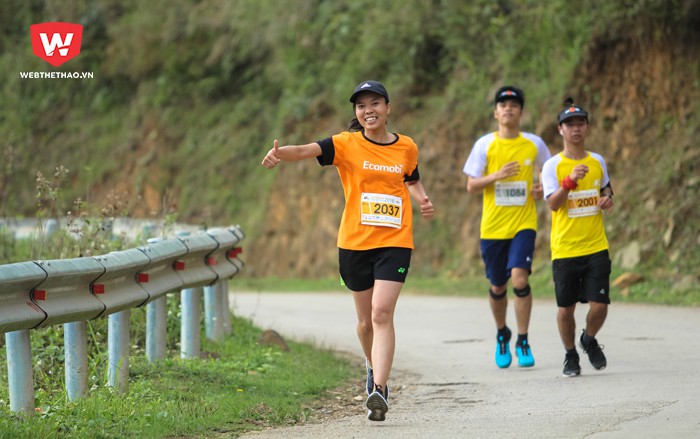 Ha Giang Marathon 2018 là lần thứ hai giải đấu được tổ chức và quy tụ gần 400 runner chuyên nghiệp lẫn không chuyên. Hình ảnh: Trung Thu.