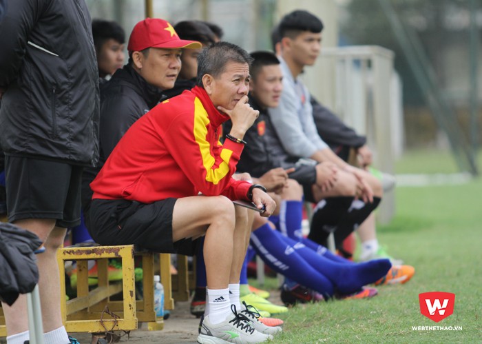 HLV Hoàng Anh Tuấn tiếp tục gắn bó với nghiệp rèn giũa thế hệ cầu thủ U19 Việt Nam. Hình ảnh: Trung Thu.