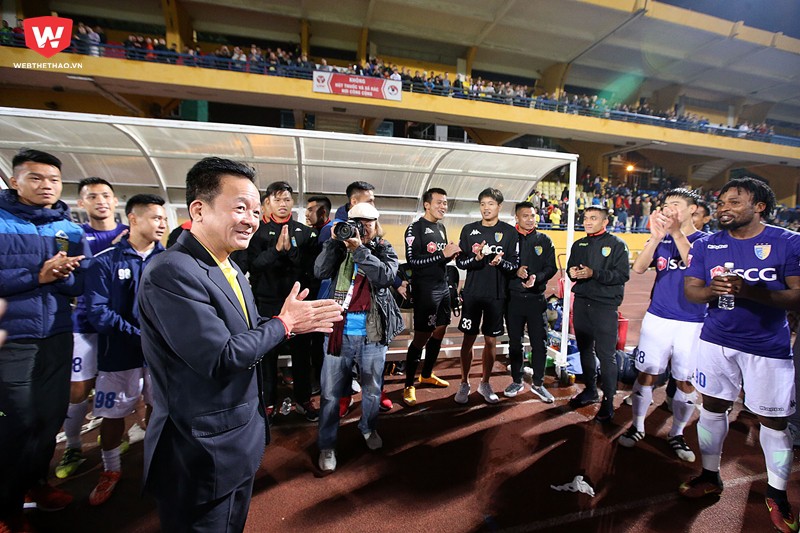 HLV Lê Thụy Hải cho rằng bầu Hiển vẫn đang giúp bóng đá Việt Nam phát triển, còn trách nhiệm thuộc về Liên đoàn bóng đá Việt Nam. Ảnh: Hải Đăng.