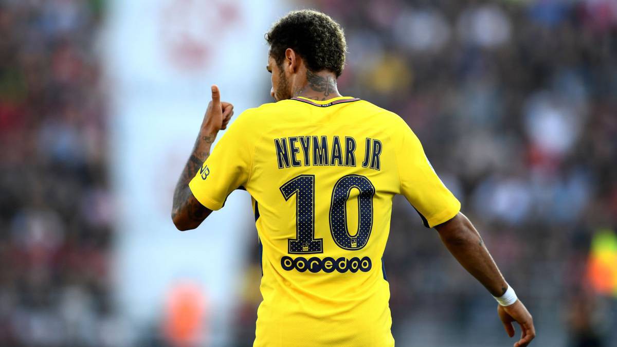Neymar sẽ bỏ túi 3 triệu euro nếu giành Quả bóng vàng