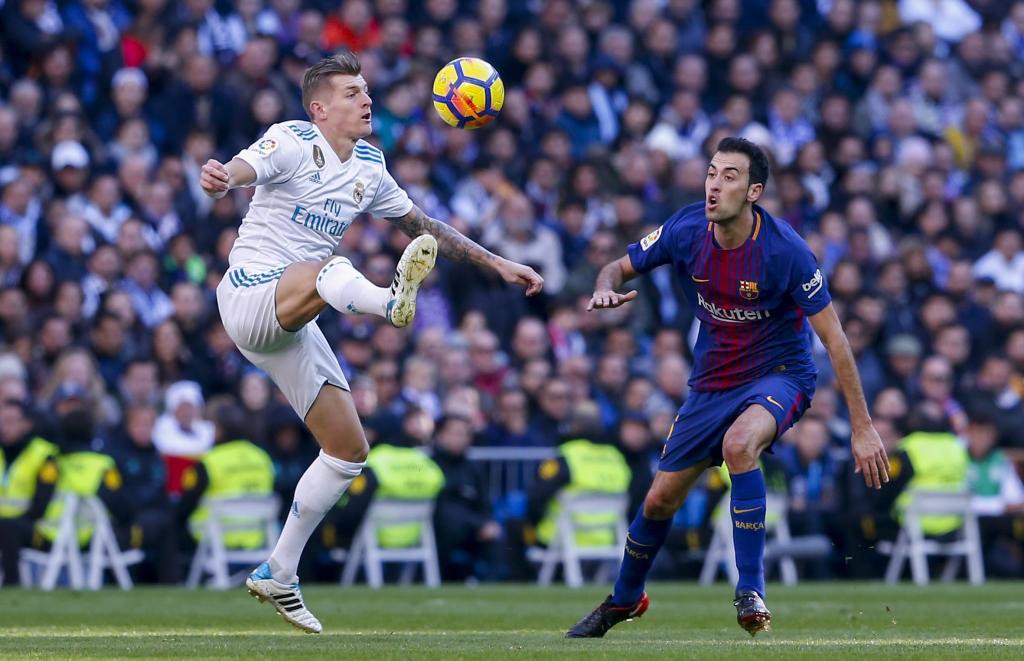 Hình ảnh: Tuyến giữa Barca có phong độ tốt hơn Real