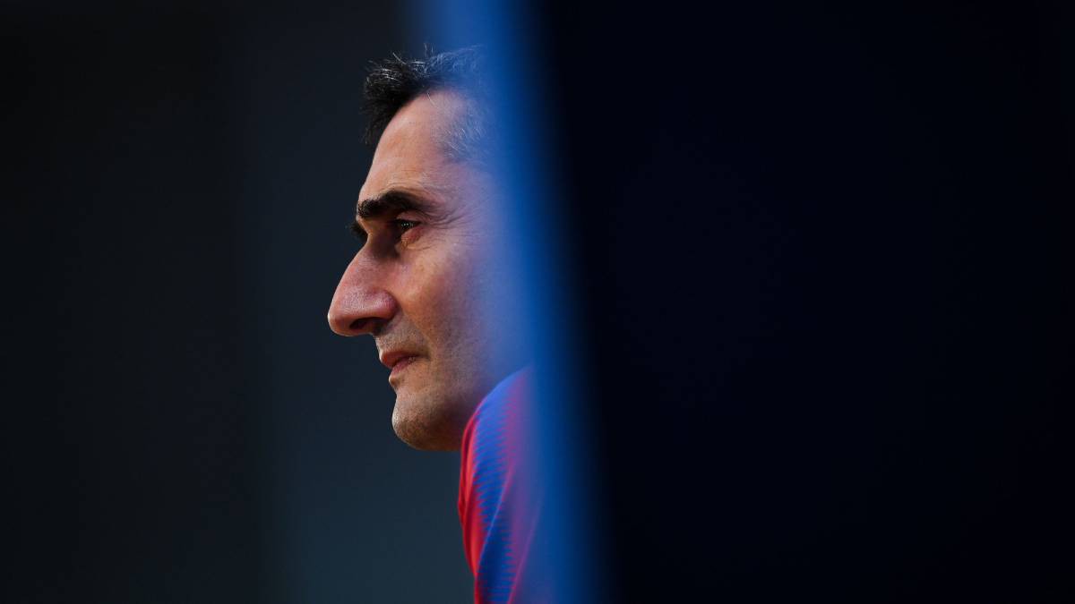 Hình ảnh: Valverde không an toàn tại Barca