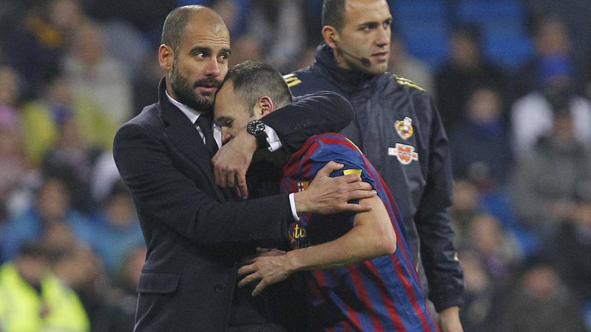 Hình ảnh: Guardiola muốn Iniesta đến Man City