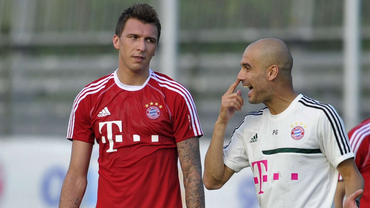 Guardiola từng ''trảm'' nhiều trung phong, trong đó có Mandzukic do không chơi như ý đồ của mình