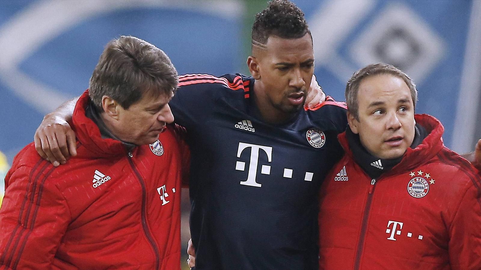 Thay đổi đội ngũ nhân viên y tế vẫn không giúp Bayern giảm tình trạng chấn thương