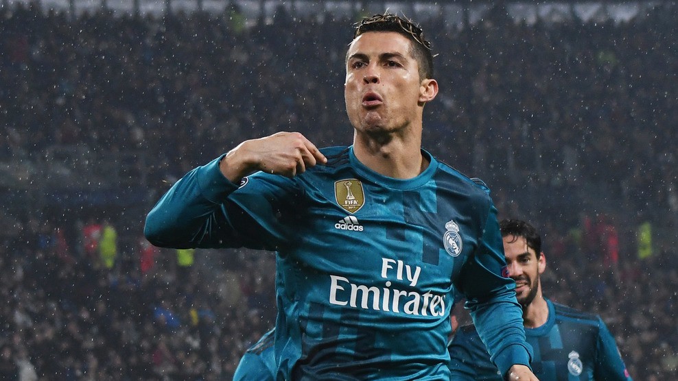 Hình ảnh: Ronaldo lập cú đúp trước Juventus