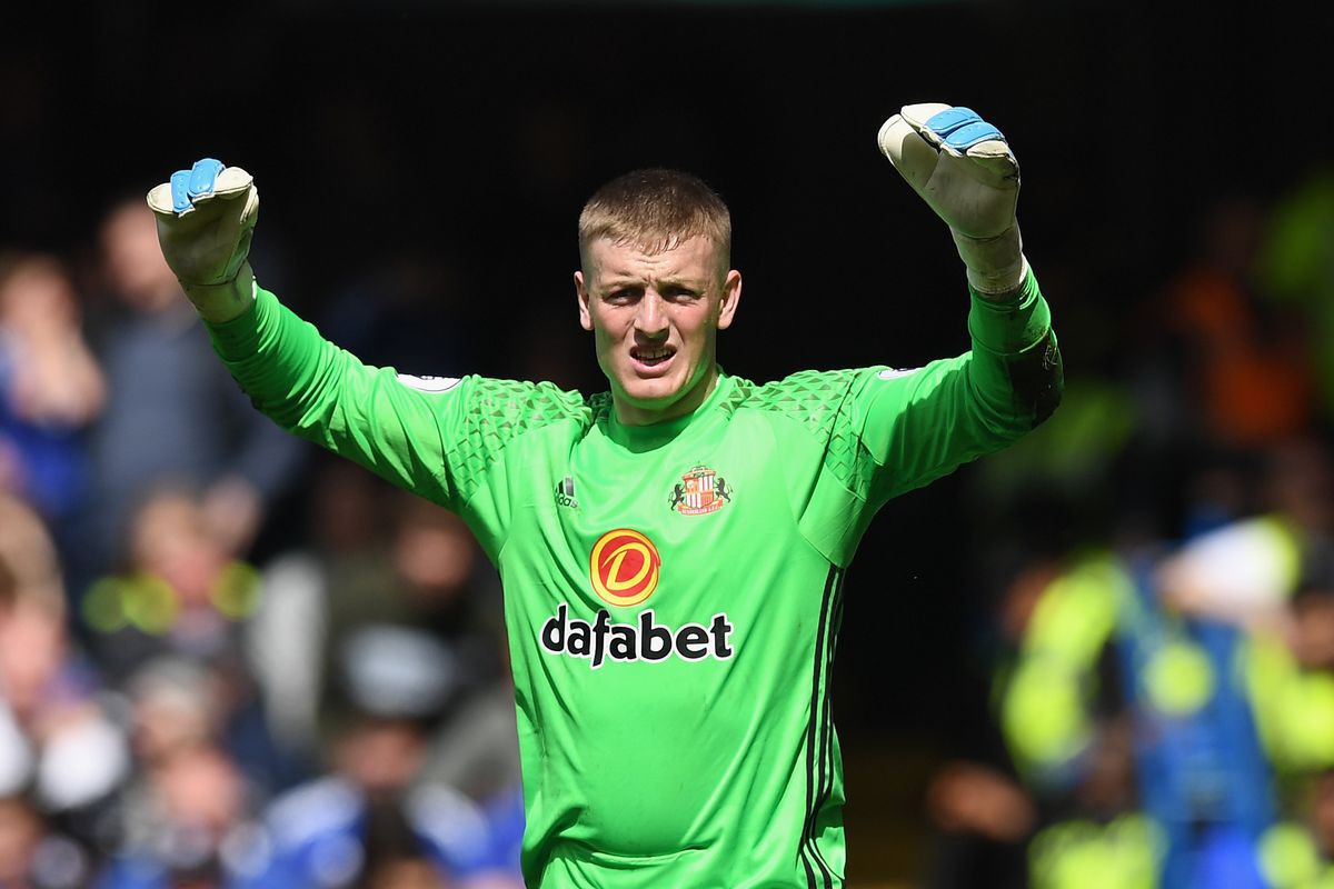 Thủ môn trẻ người Anh Jordan Pickford được Everton mua với giá 30 triệu bảng