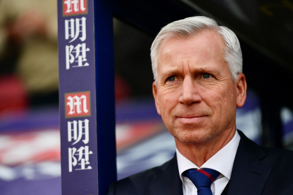 Alan Pardew mất việc tại Crystal Palace ngay trước thềm Giáng sinh