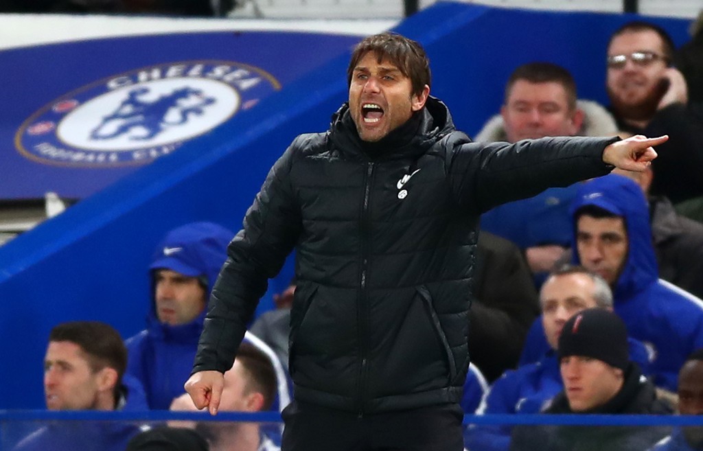 Hình ảnh: Conte cho rằng ông xứng đáng được tin tưởng ở Chelsea