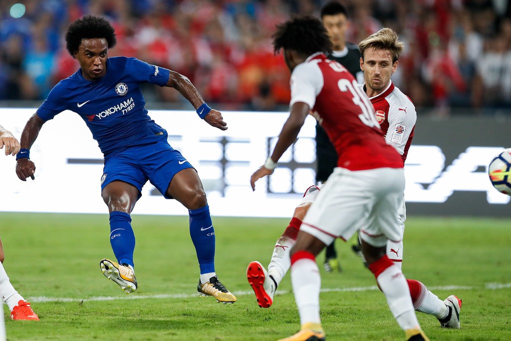 Willian cũng gây ấn tượng trước Arsenal