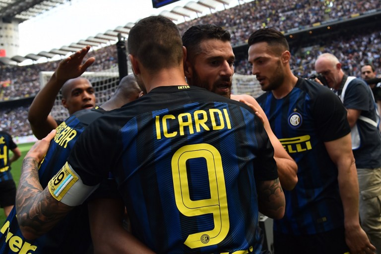 Inter dẫn trước Milan tới 2 bàn nhưng lại bị gỡ hòa