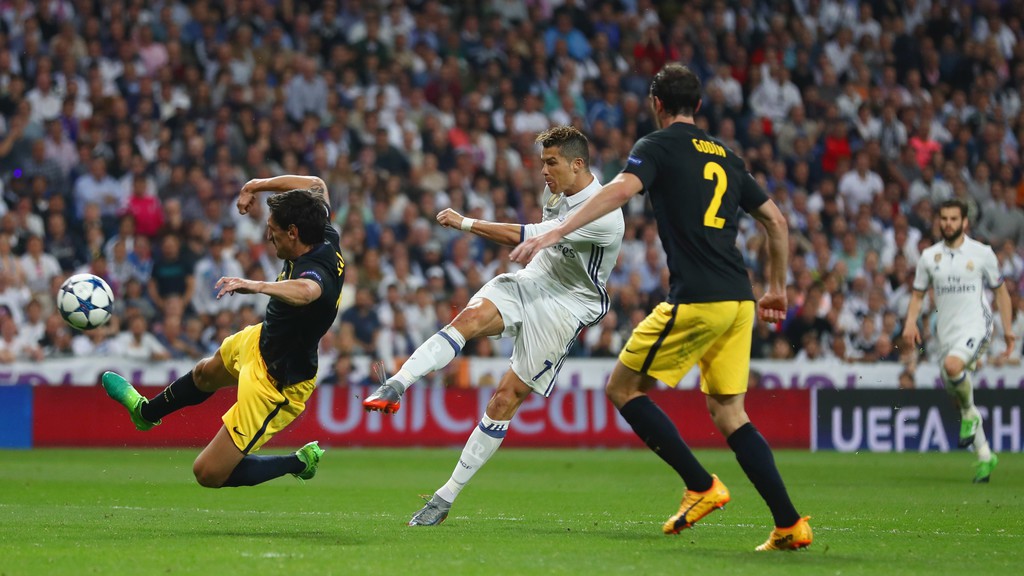 Ronaldo lập 2 hat-trick trước Atletico ở mùa 2016/17