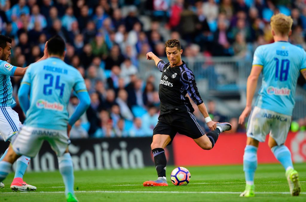 Ronaldo lập cú đúp trước Celta