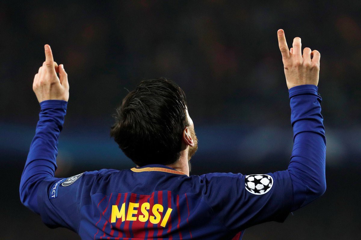 Hình ảnh: Messi cán mốc 100 bàn tại Champions League