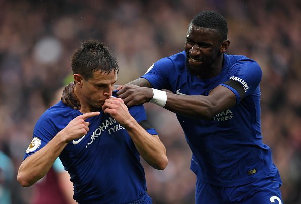 Hình ảnh: Azpilicueta tham gia trực tiếp vào 9 bàn mùa này