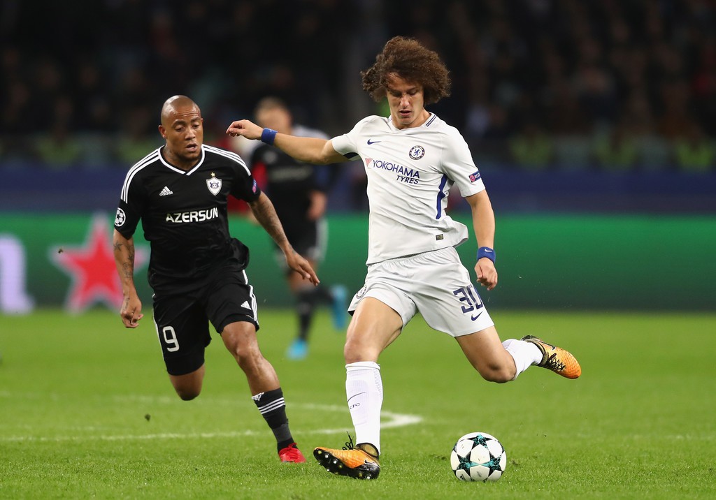 David Luiz bị Conte trừng phạt tại Chelsea