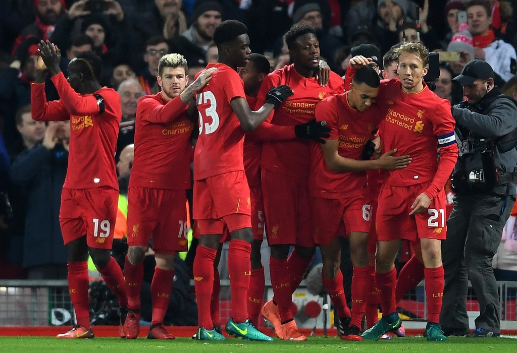 Liverpool ghi bàn nhiều nhất nhưng phòng ngự không chắc chắn