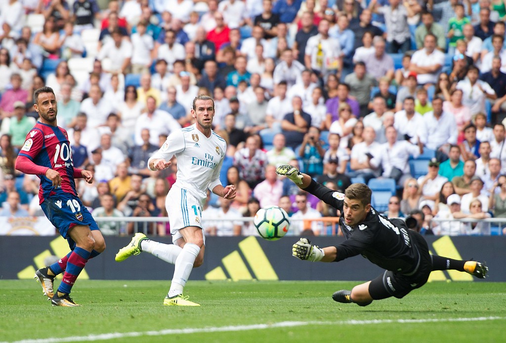 Bale bỏ lỡ 3 cơ hội rõ ràng trước Levante