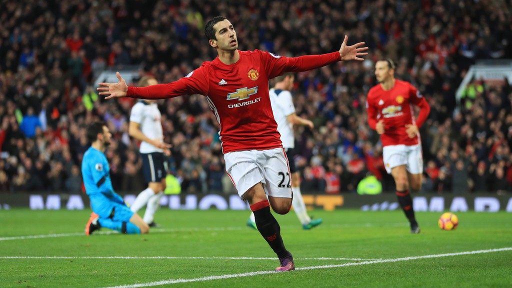 Mkhitaryan ghi bàn quyết định cho Man Utd trước Tottenham