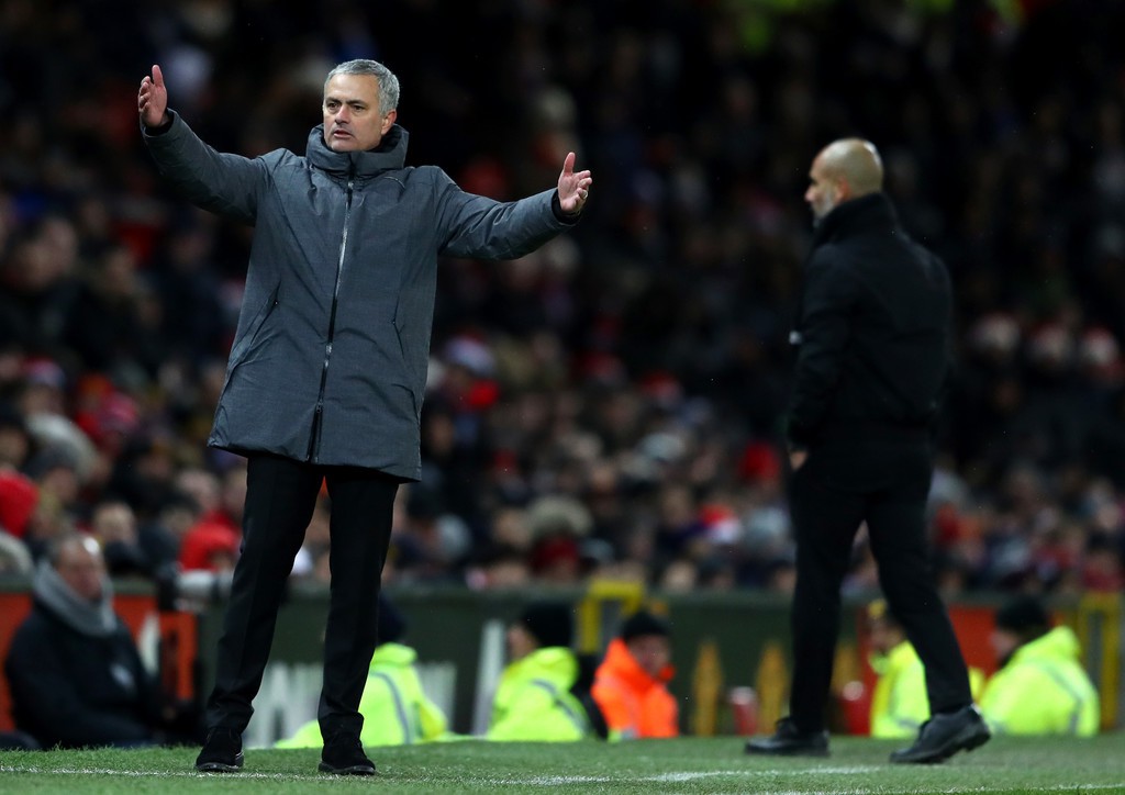 Hình ảnh: Mourinho phải làm rõ những bình luận của mình