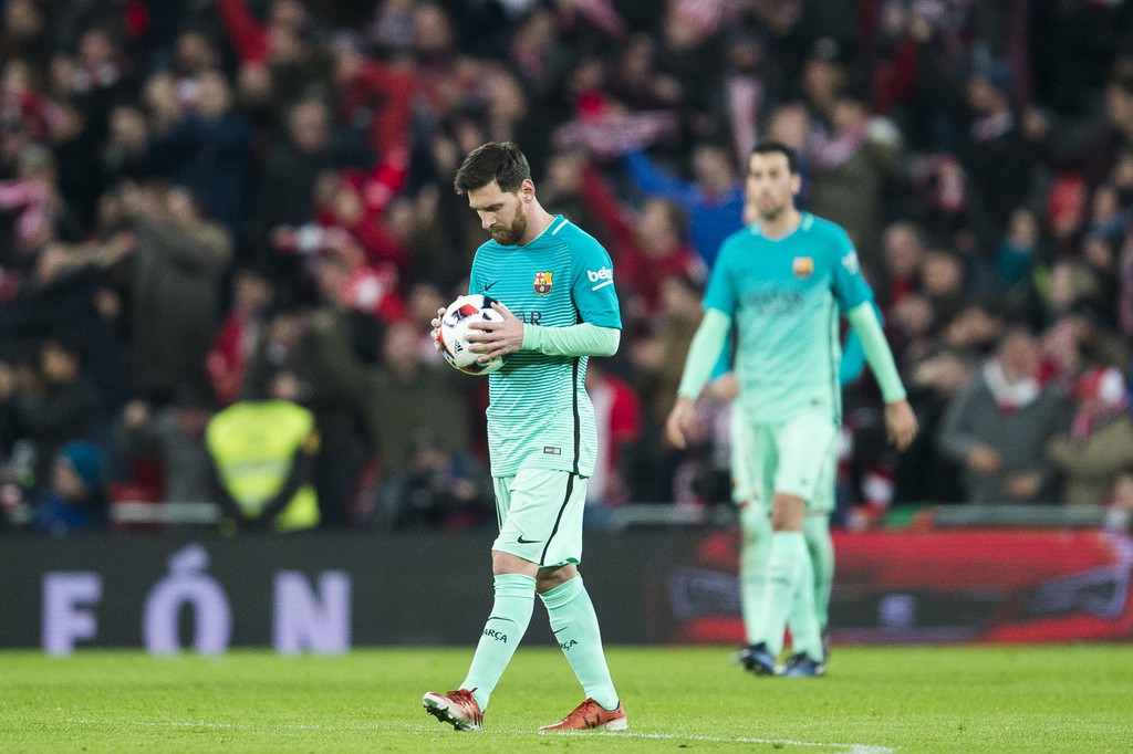 Messi không độc quyền trong việc thực hiện đá phạt đền ở Barcelona