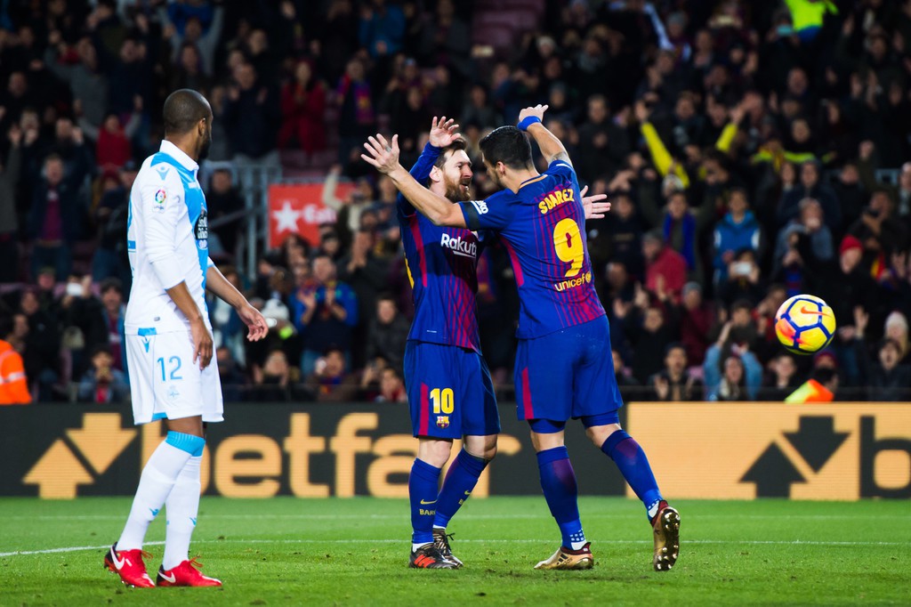 Hình ảnh: Messi và Suarez ghi 32 bàn vào lưới Valencia