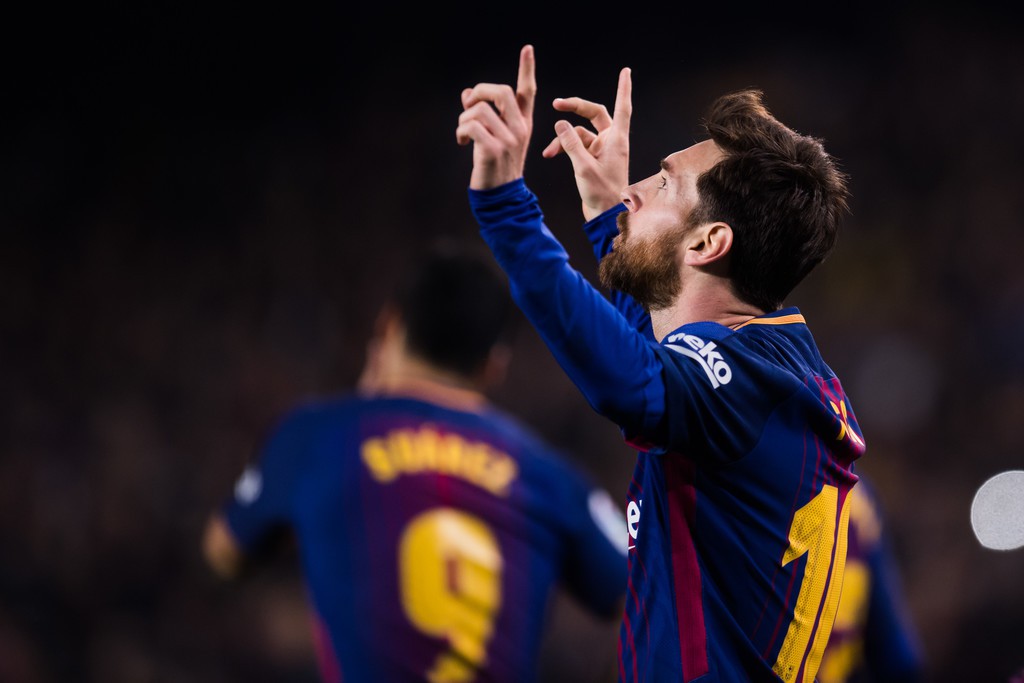 Hình ảnh: Messi không chỉ ghi bàn mà còn kiến tạo cho Suarez
