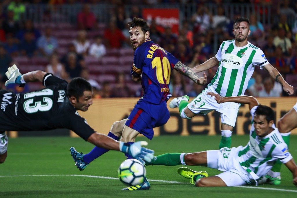Chơi gần khung thành, Messi trở nên nguy hiểm hơn khi tìm kiếm cơ hội ghi bàn