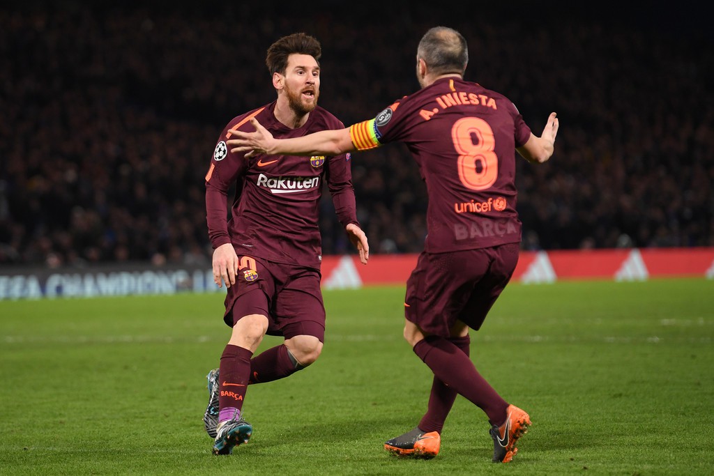 Hình ảnh: Iniesta kiến tạo cho Messi ghi bàn trước Chelsea