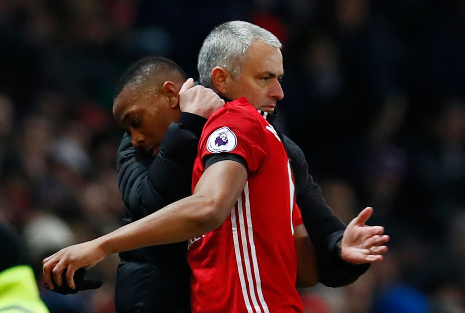 Martial trải qua nhiều thử thách với Mourinho