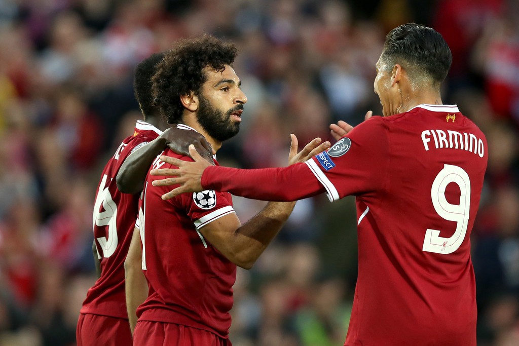 Bộ ba Mane, Firmino, Salah đang đảm nhiệm tốt trên hàng công Liverpool