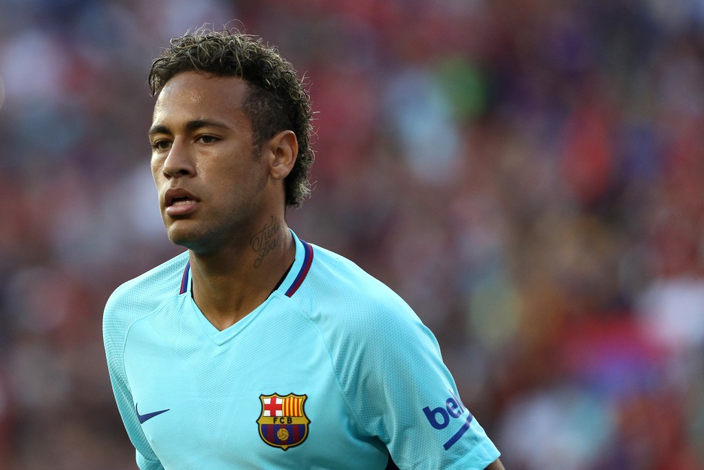 Neymar có thể rời Barca đến PSG