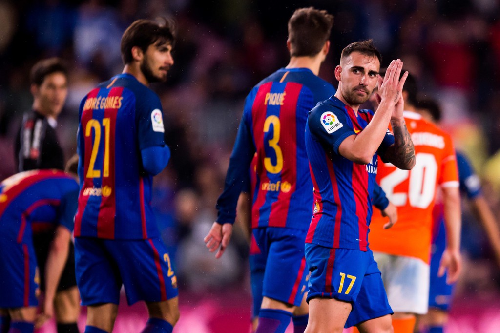 Alcacer và các cầu thủ dự bị có vai trò mờ nhạt tại Barca