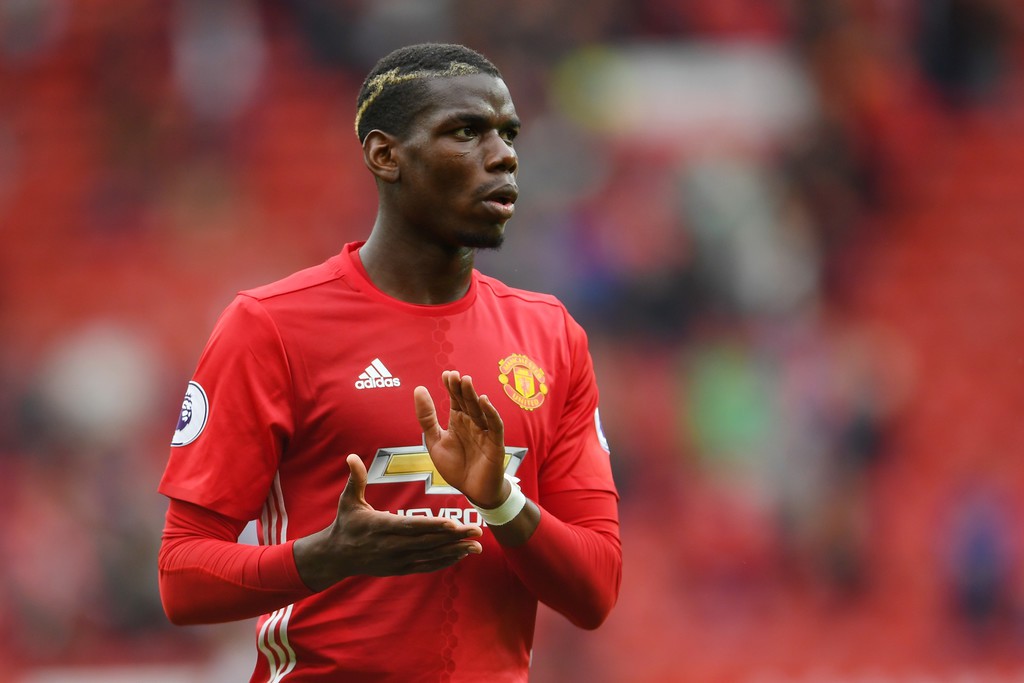 Trở lại Man Utd, Pogba trở thành cầu thủ đắt giá nhất thế giới