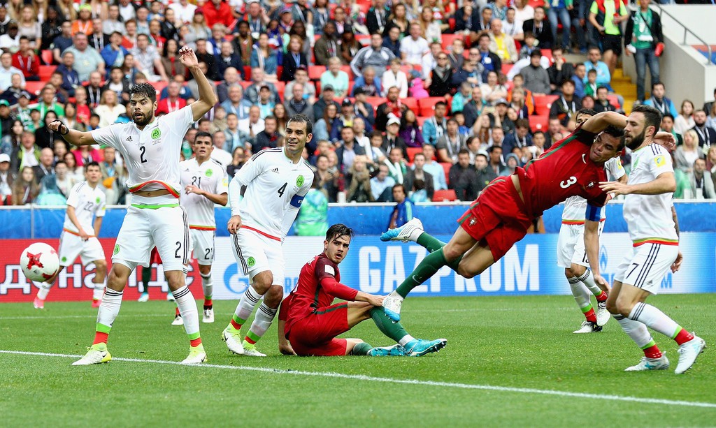 Pepe gỡ hòa cho Bồ Đào Nha