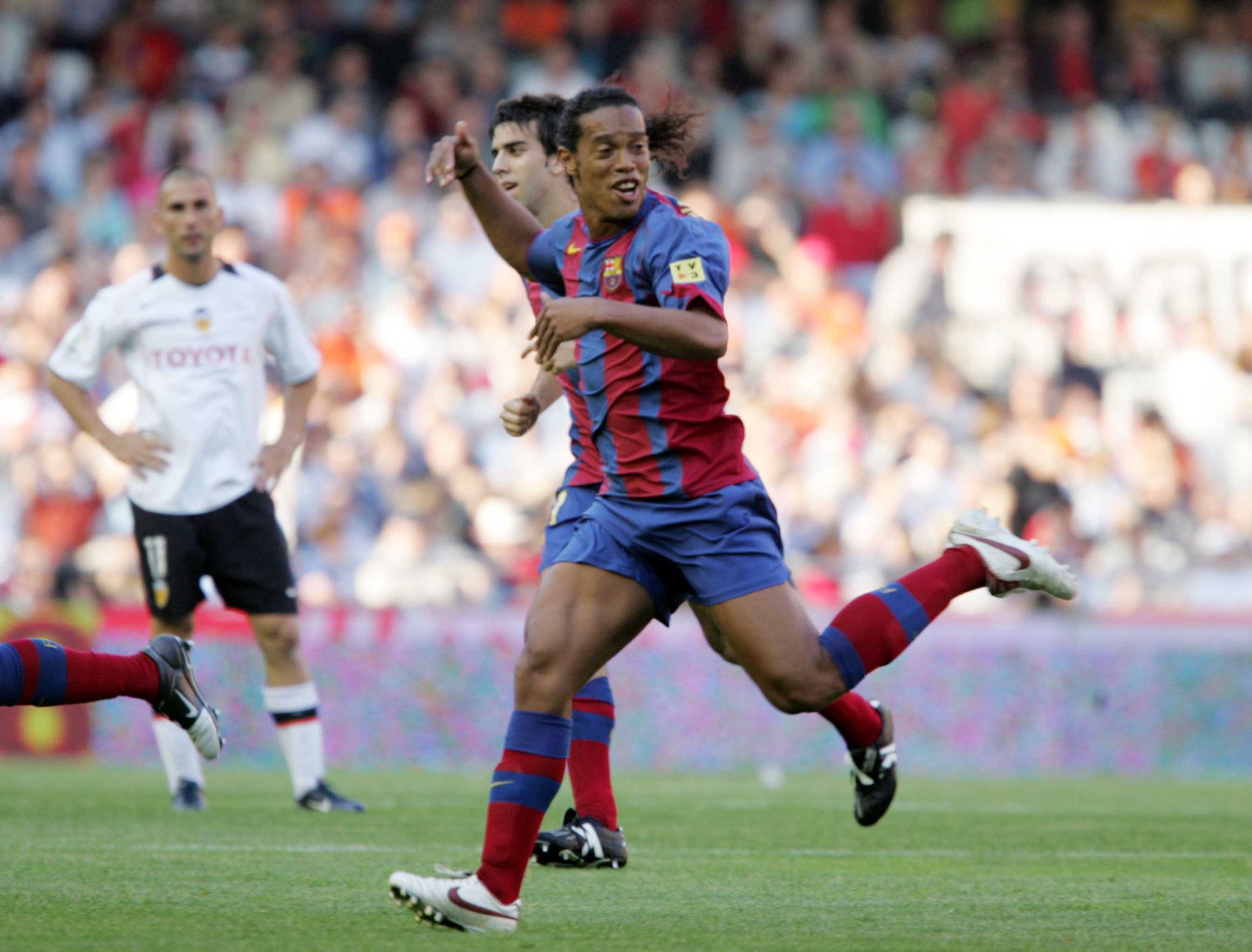 Kỹ năng của Ronaldinho đã được thực hiện mà không ai từng thấy trước đây