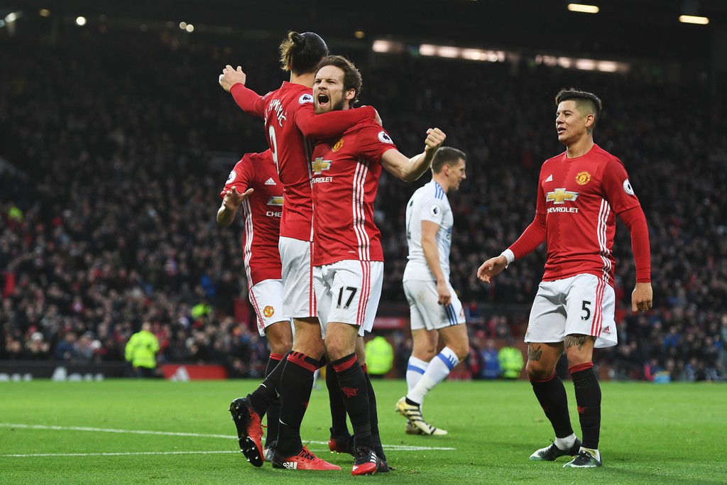 Man Utd dẫn đầu Premier League về quỹ lương