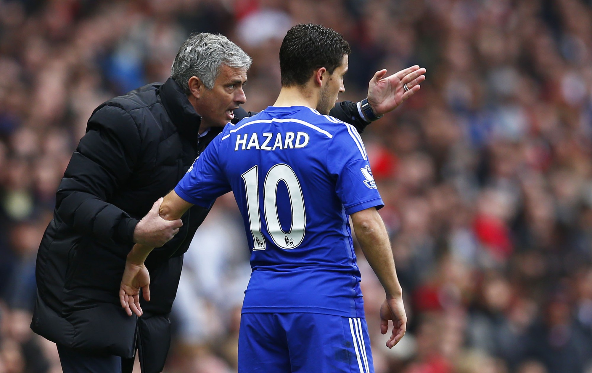 Mourinho cho rằng Hazard sẽ hiệu quả hơn khi chơi ở bên cánh trái