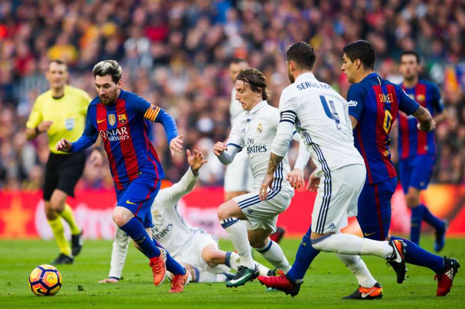Messi đã ghi được 24 bàn ở các trận Siêu kinh điển