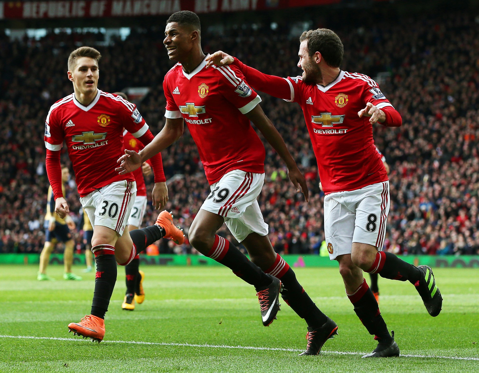 Rashford đã ghi 4 bàn thắng từ đầu mùa 2016/17