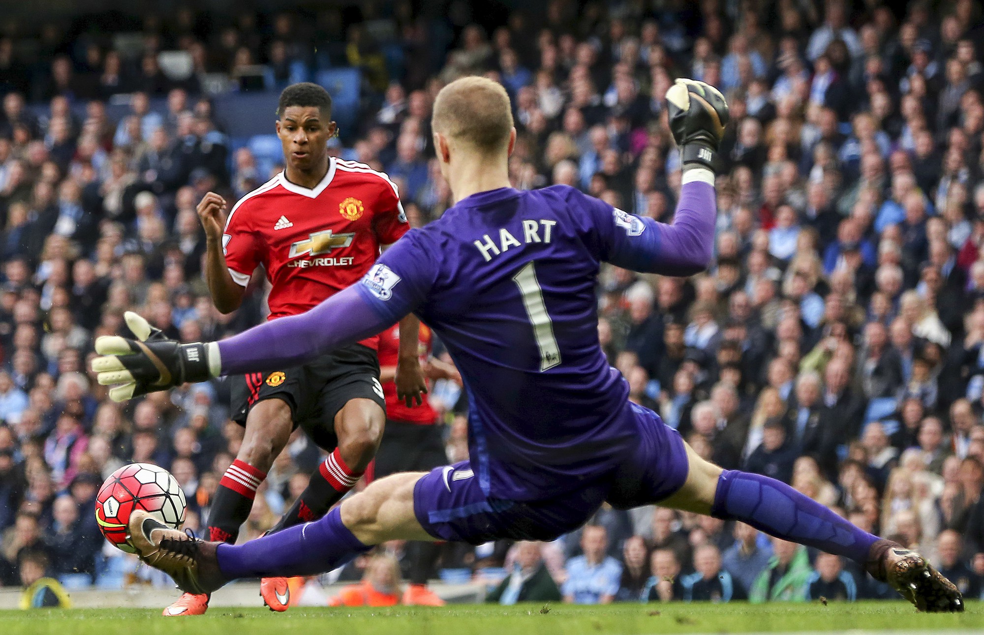 Rashford từng ghi bàn ở trận derby Manchester mùa trước