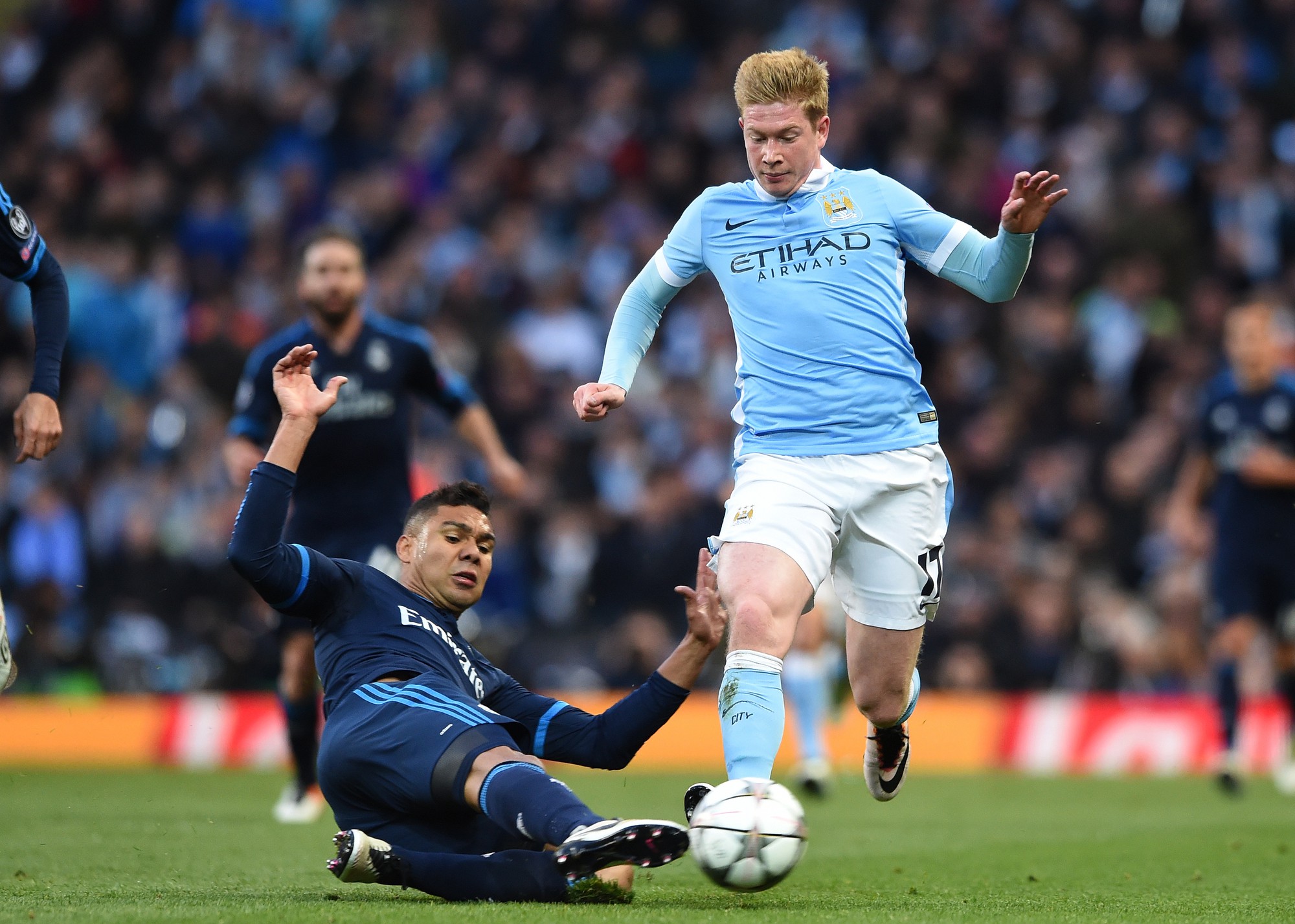 Không có sự phân định rạch ròi giữa vị trí của De Bruyne và David Silva