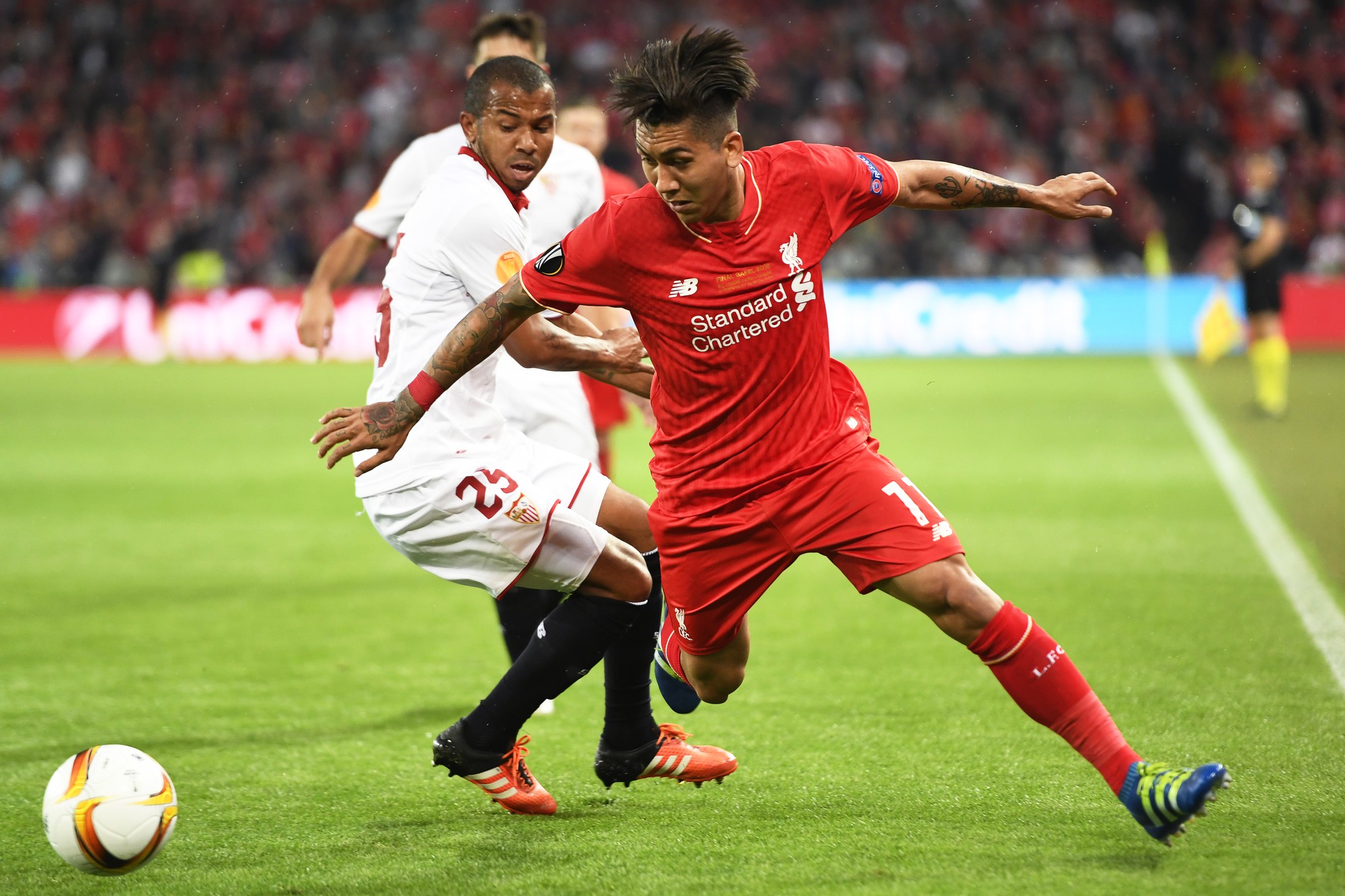 Firmino là mối đe dọa thường xuyên trên hàng công Liverpool