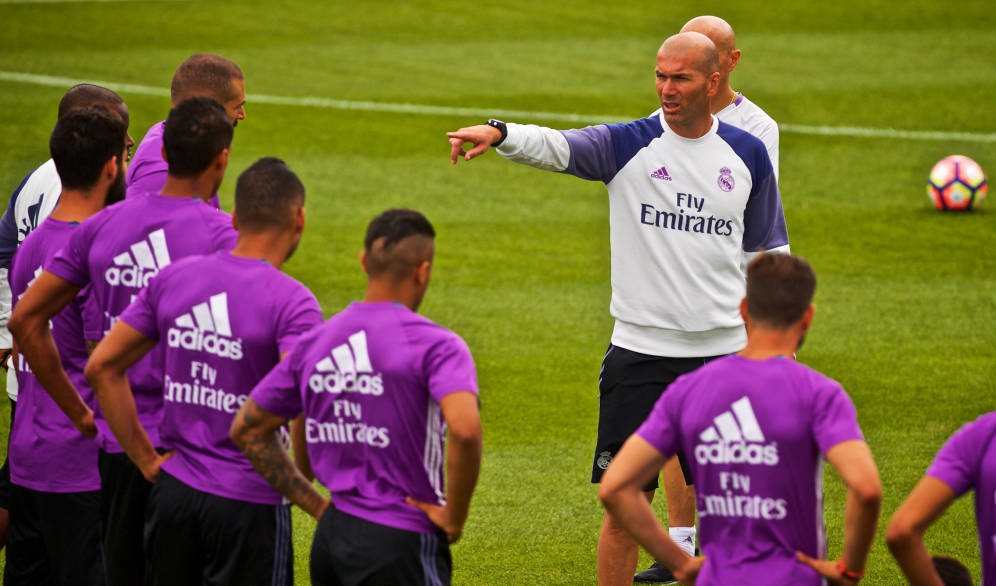 HLV Zidane đặc biệt quan tâm đến vấn đề thể chất của Real Madrid