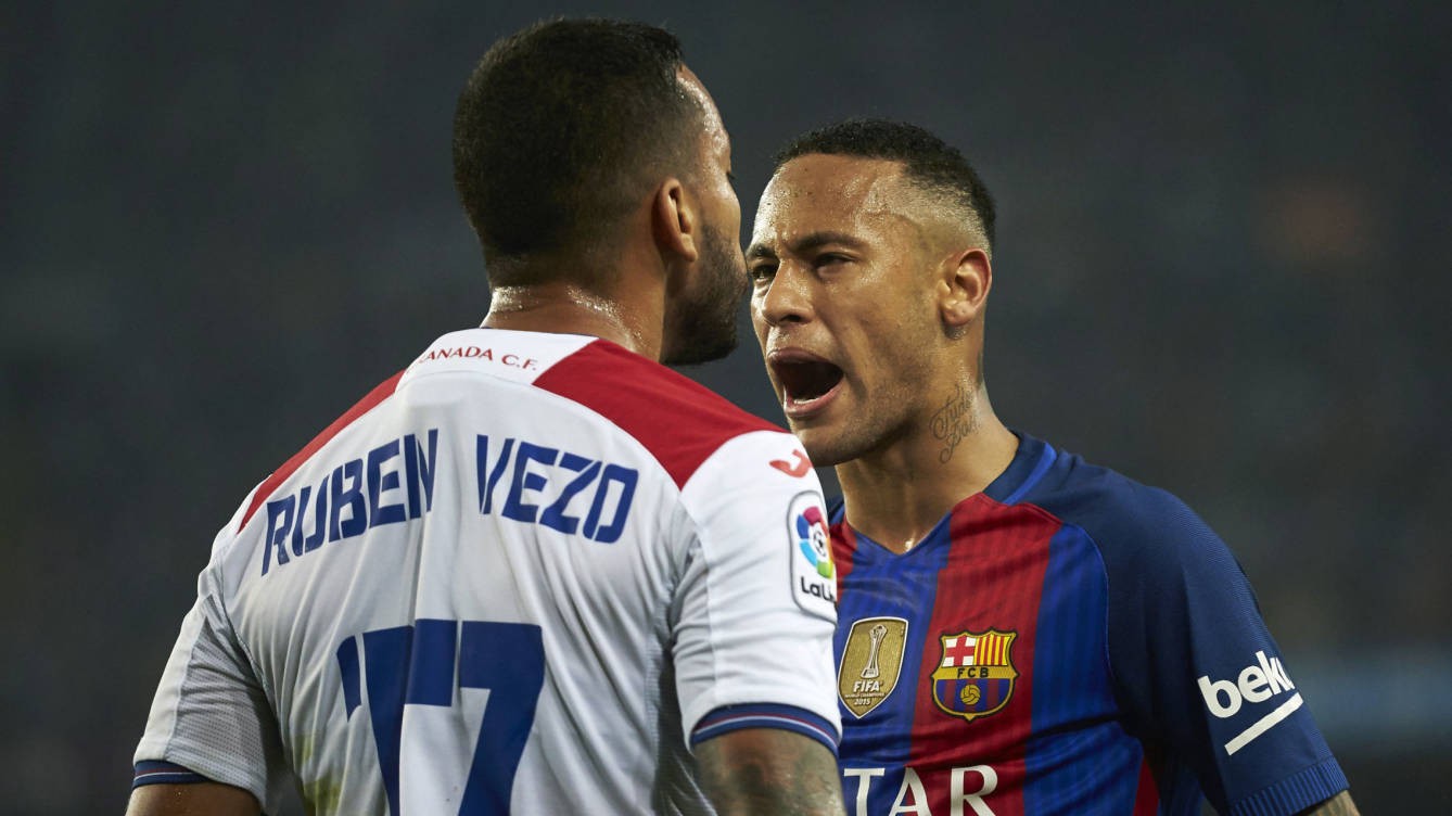 HLV Enrique luôn bênh vực Neymar trước mọi sự chỉ trích