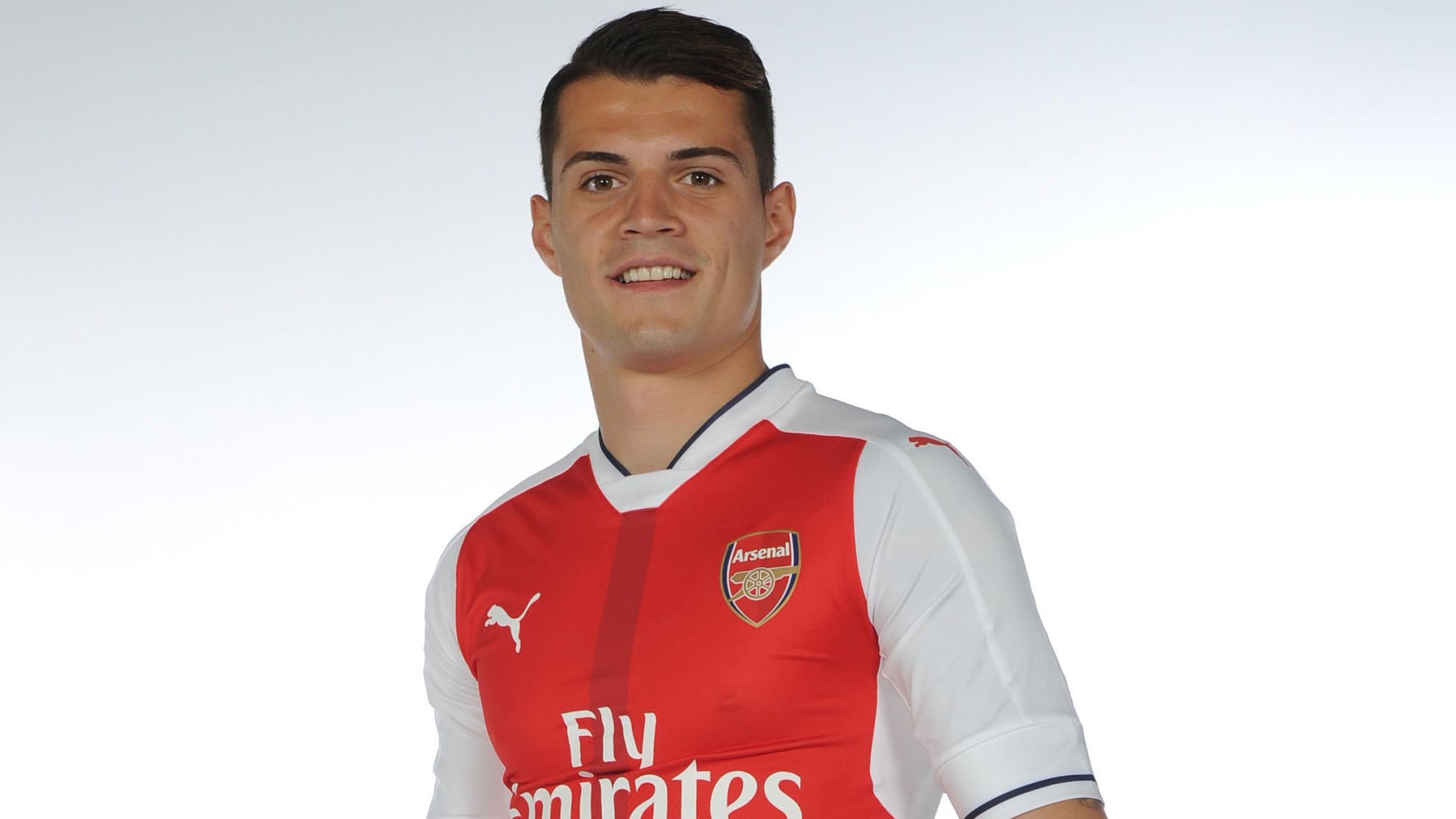 Xhaka là bản hợp đồng lớn duy nhất của Arsenal trong kỳ chuyển nhượng này