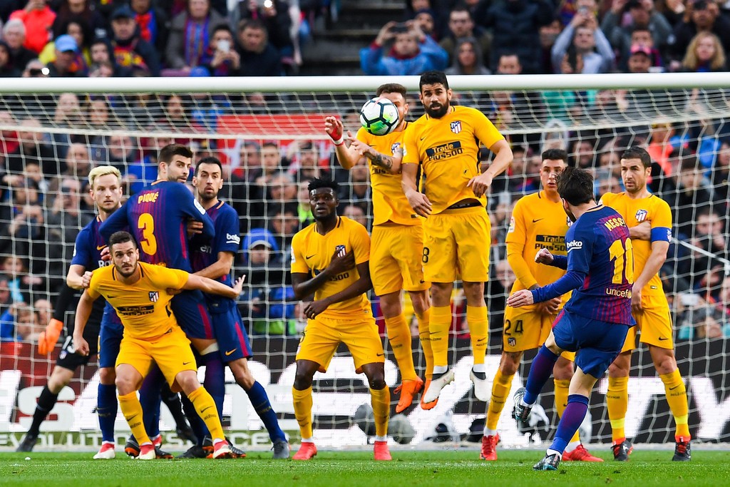 Hình ảnh: Messi ghi 5 bàn bằng đá phạt ở mùa này